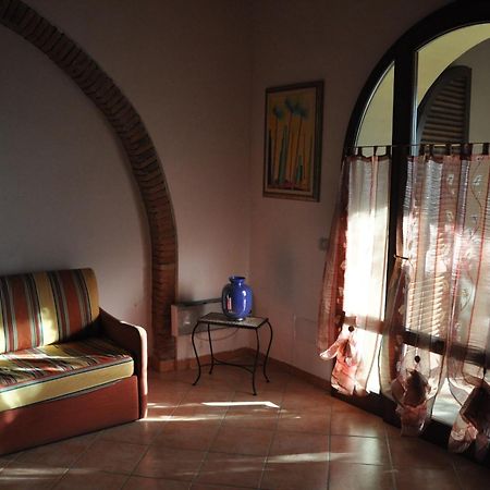 Apartament Monolocale Con Piscina S.Martino Riparbella Zewnętrze zdjęcie