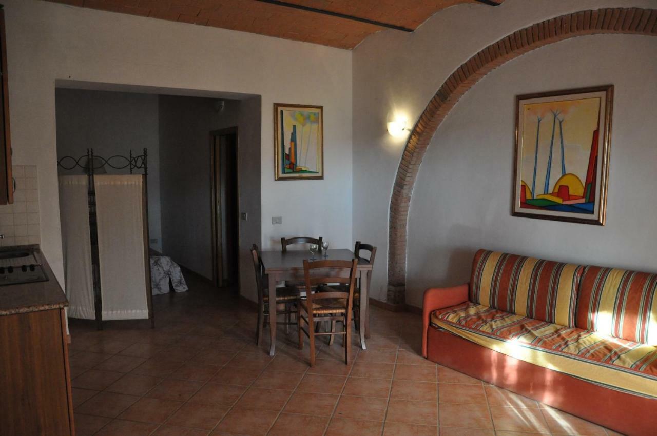 Apartament Monolocale Con Piscina S.Martino Riparbella Zewnętrze zdjęcie